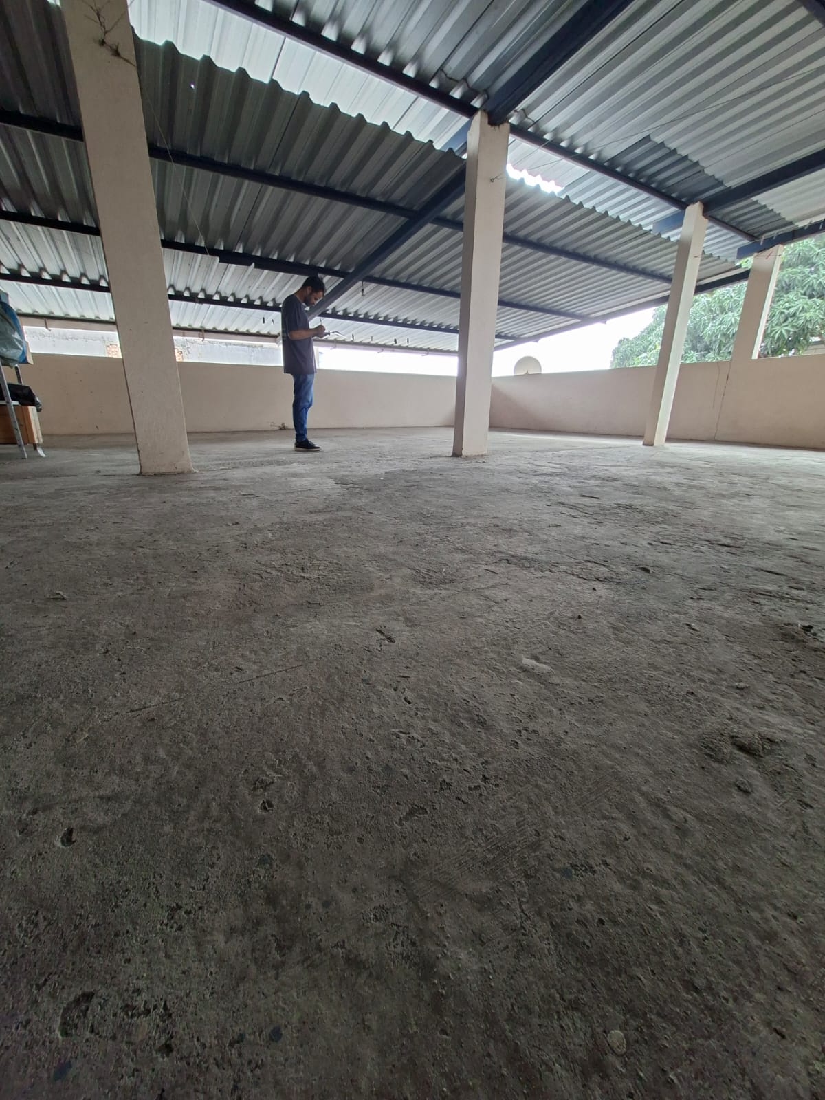 Terraço danificado antes do tratamento Solux
