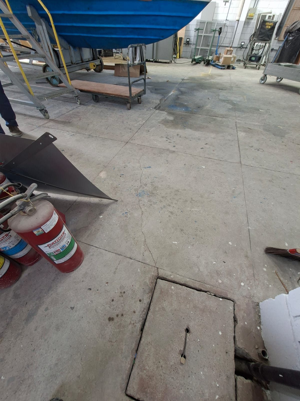 Piso de concreto atual, Zona técnica: superfície fácil de limpar, sem porosidade